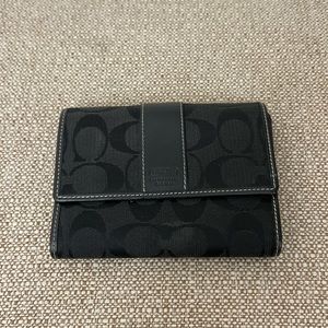 Coach Tri-fold Wallet